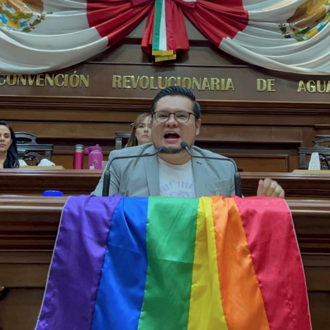 Promete Morena seguir apoyando a la comunidad LGBT en el congreso local