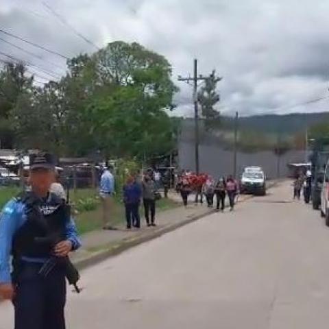 Motín e incendio en cárcel de mujeres de Honduras; mueren decenas de reclusas