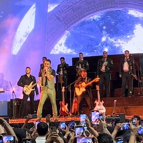 Christian Nodal en la Isla San Marcos 