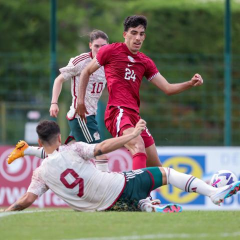 México vs Qatar Maurice Revello