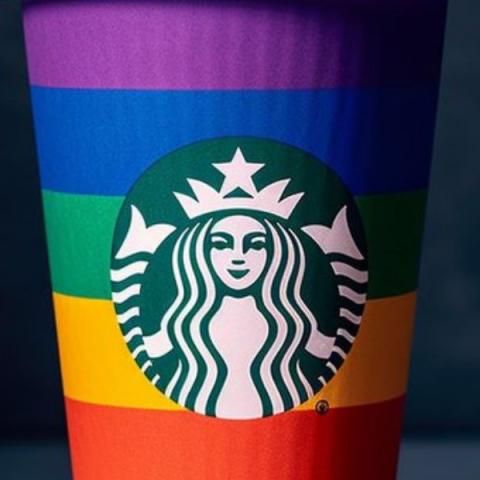 Trabajadores Starbuks se declaran en huelga en apoyo a la comunidad LGBTQ