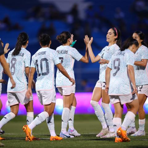 MÉXICO FEMENIL CENTROAMERICANOS