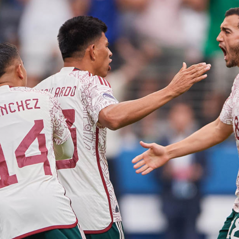 México 1-0 Panamá  