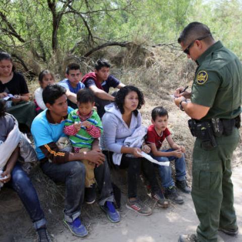 Suspenden citas de asilo en cruce fronterizo de Texas