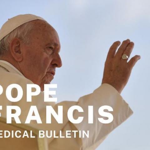 Fue un éxito la operación del papa, informa el Vaticano