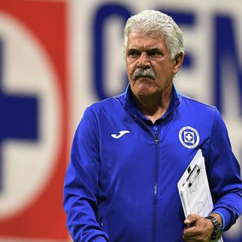 TUCA FERRETTI CRUZ AZUL