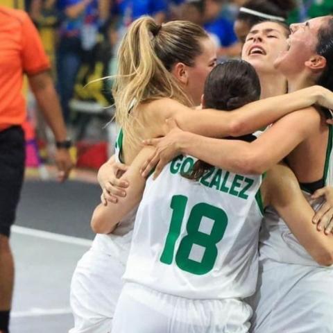 Basquetbol femenil obtiene medalla de oro