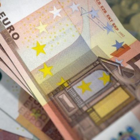 Euros 