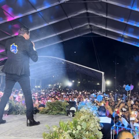 Banda Pequeños Musical cerró la Feria de Jesús María con Teatro del Pueblo lleno