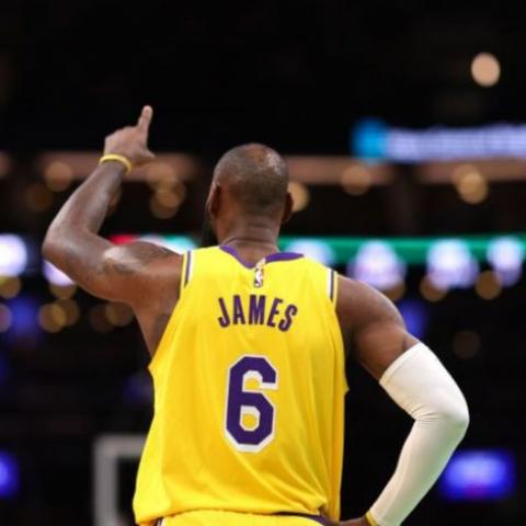 JERSEY LEBRON LAKERS