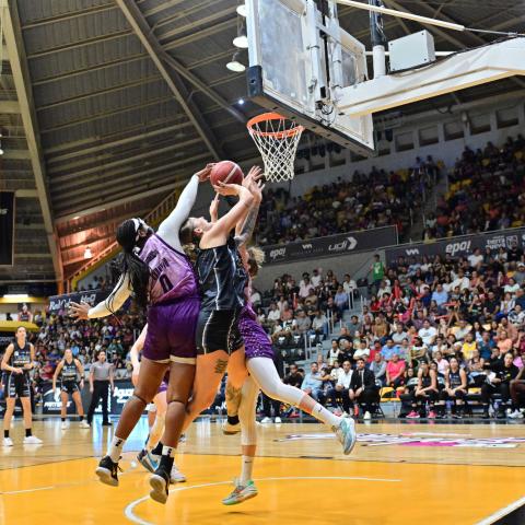 PANTERAS VS HALCONES JUEGO 2