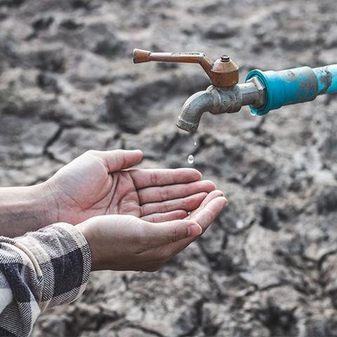 Fallas en el servicio de agua, baches y delincuencia, las principales problemáticas en Aguascalientes