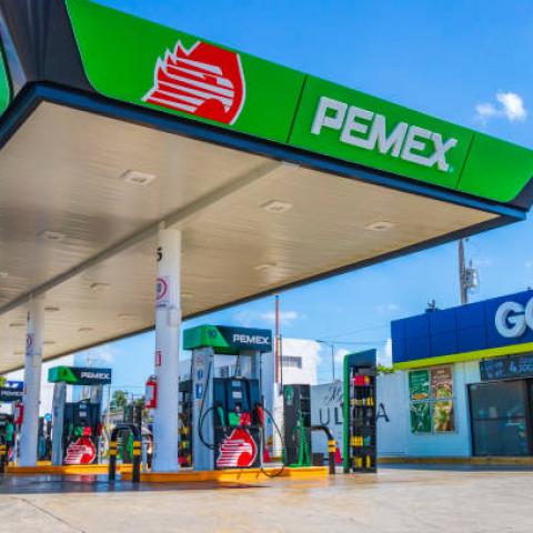 Hacienda anuncia estímulos fiscales para gasolina Magna y diésel, sin cambios para la Premium
