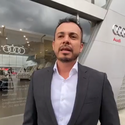 Asesor de presidente del Senado devuelve lujoso Audi R8 por "congruencia" con Morena
