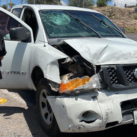 Sucedió en la 70 oriente y el cruce que conduce a la Delegación Calvillito y dejó como saldo un lesionado