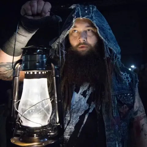 BRAY WYATT MUERE