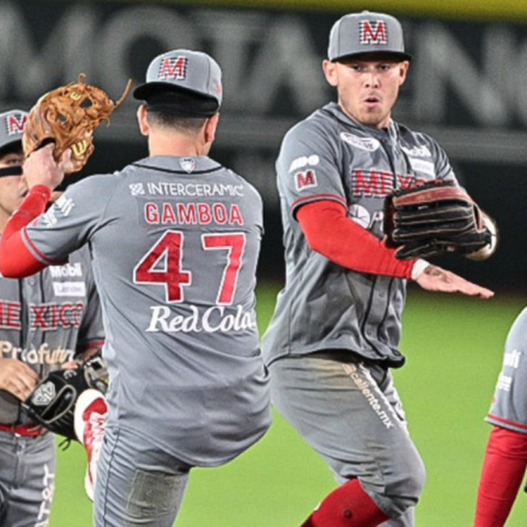 DIABLOS VS PERICOS