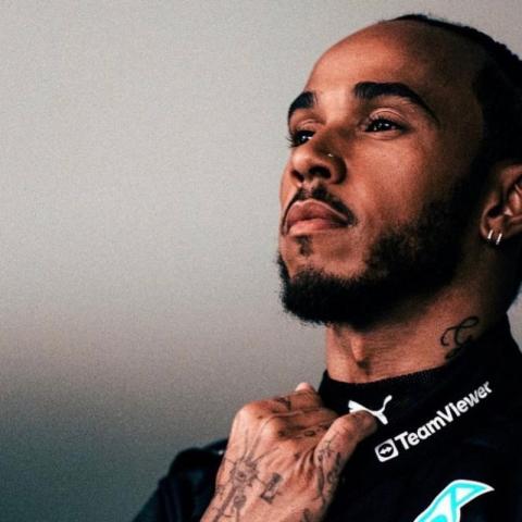 ¡Se quedan! Lewis Hamilton renueva contrato con Mercedez Benz
