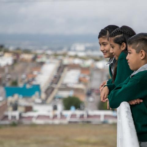 Hoy regresan a clases más de 350 mil estudiantes en Aguascalientes 