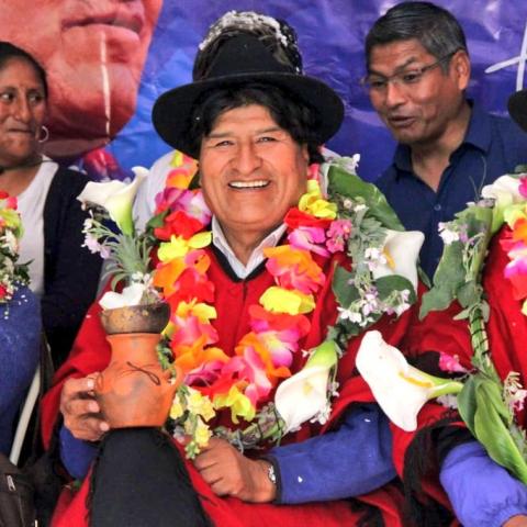 Proclama el MAS como candidato presidencial a Evo Morales