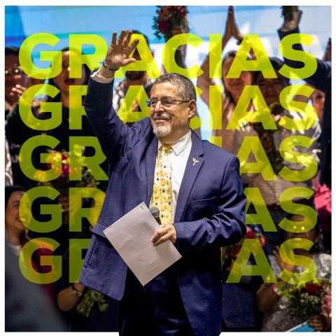  Felicita AMLO a Arévalo por triunfo en Guatemala 
