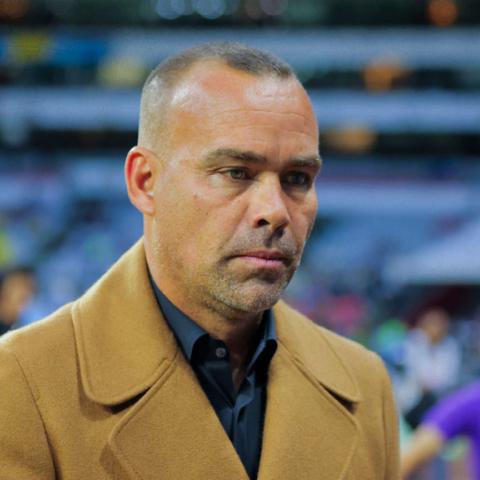 Necaxa busca director técnico