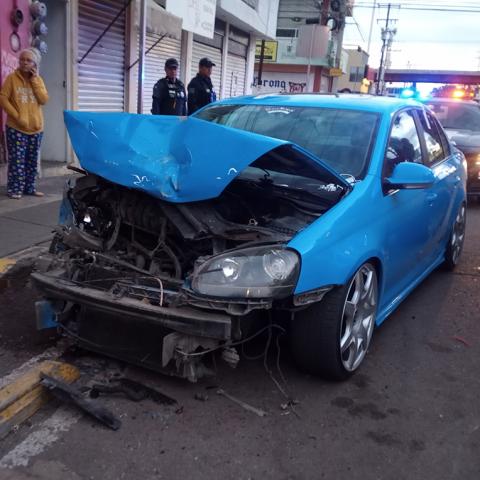 No hubo personas lesionadas en el accidente ocurrido en el Fracc Morelos