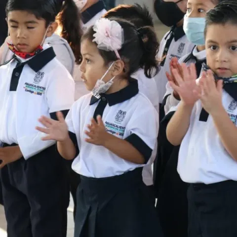 Crece rezago educativo en Aguascalientes