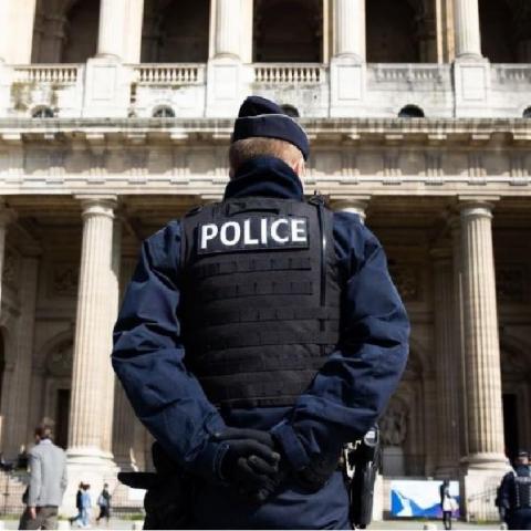 Niño de 10 años muere a balazos en barrio narcotraficante de Francia