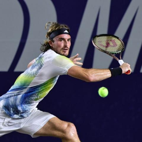 Stefanos Tsitsipas avanza a Cuartos de Final