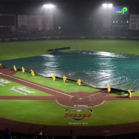 PERICOS VS LEONES TERCERO DE LA SERIE