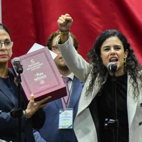 Luisa María Alcalde entrega el Quinto Informe de Gobierno de AMLO en medio de tensiones en el Congreso