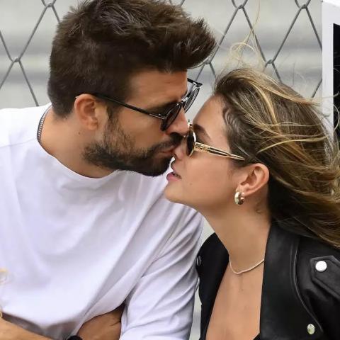 Piqué y Clara Chía son captados derramando miel en Barcelona