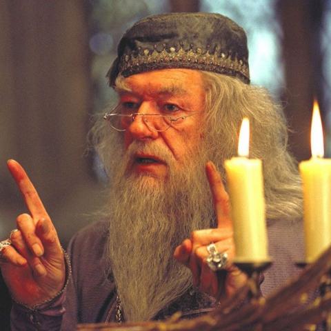 ¡Alzar sus varitas al cielo! Fallece Michael Gambon, actor que interpretó a Dumbledore en Harry Potter