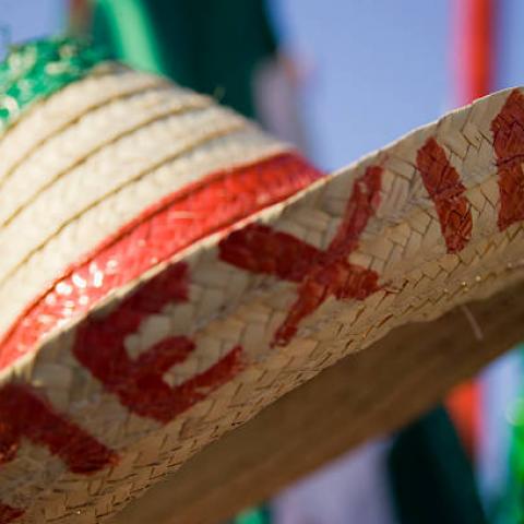 [VIDEO] ¡Viva el erótico pueblo de México!: alcalde de Huatabampo, Sonora