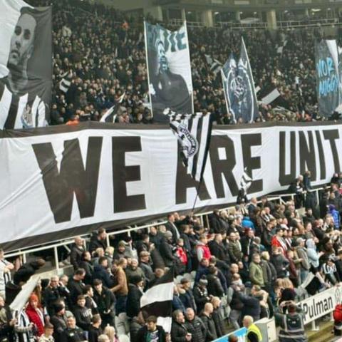 APUÑALAN A FAN DEL NEWCASTLE