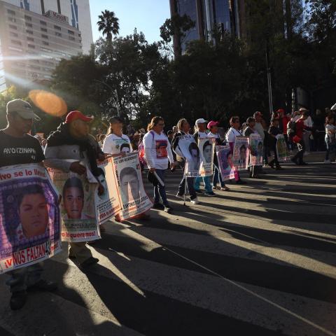 Asumirá hijo de fiscal del caso Ayotzinapa como titular del Centro de Identificación Humana