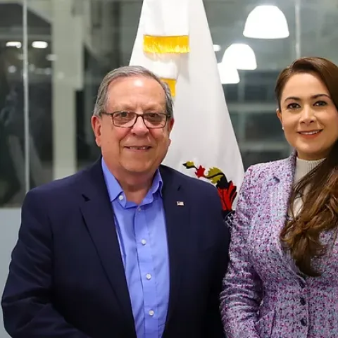 Gobernadora se reúne con el presidente de la Cámara de Comercio México–Estados Unidos