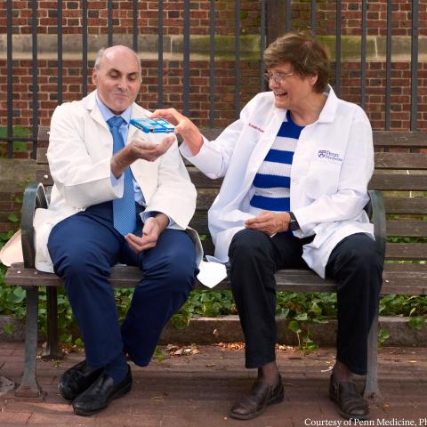 Premio Nobel de Medicina a precursores de la vacuna anti–COVID