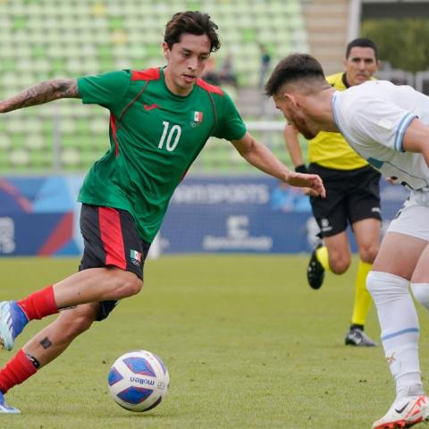 México 1-0 Uruguay