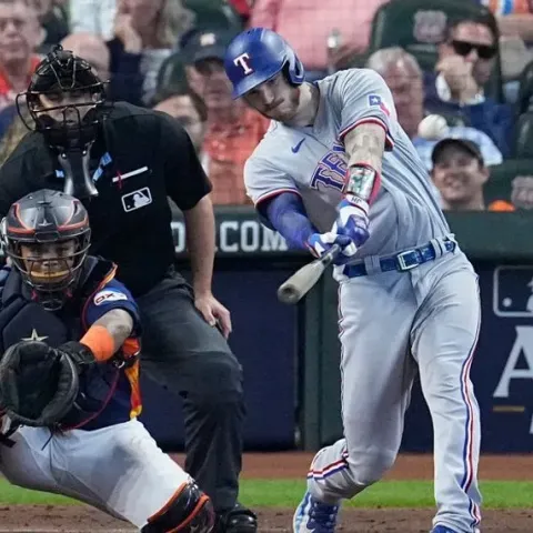 Astros 4-5 Rangers