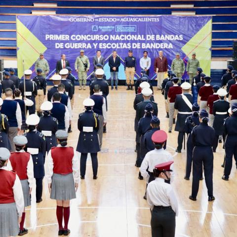 Nacional escolta y bandas de guerras