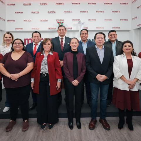 Claudia Sheinbaum y ganadores de encuestas 