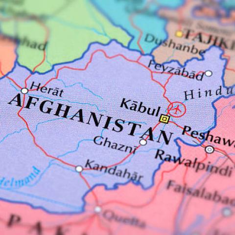 Gobierno talibán solicita más tiempo para repatriación de refugiados afganos