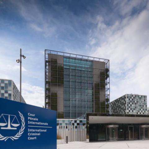 Lanza Rusia orden de captura contra juez de la Corte Penal Internacional 