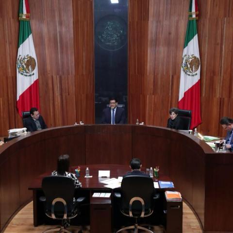 Rodríguez Mondragón concluye su presidencia sin emitir mensaje de despedida