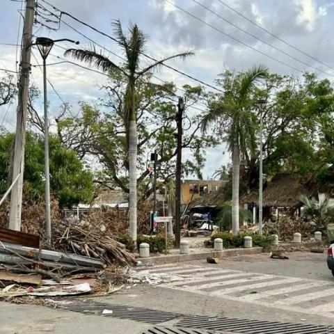 Reportan aseguradoras daños por 34 mil 870 millones de pesos tras el impacto de Otis