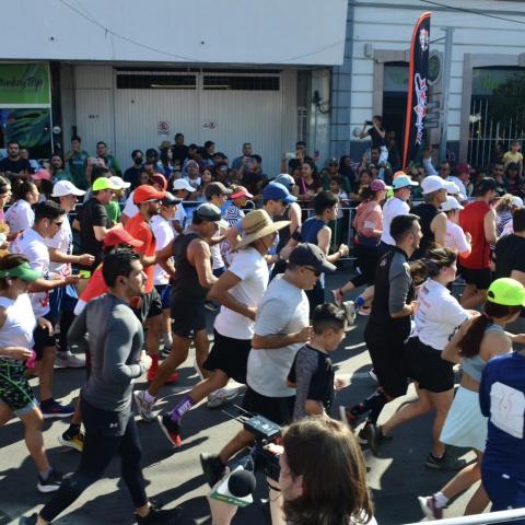 Comienza el despeje de vehículos por el Maratón Guadalupano; estas serán las calles cerradas