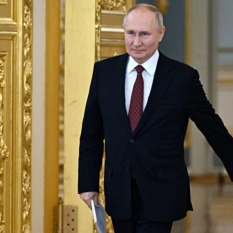 Vladimir Putin se lanzará por quinta ocasión por la presidencia de Rusia.