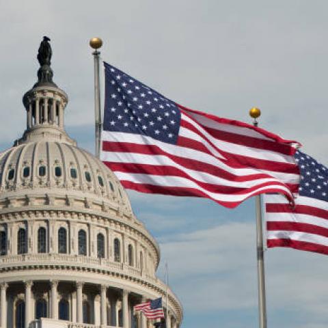 Votará el Senado de EE. UU. un paquete presupuestal para Ucrania e Israel esta semana
